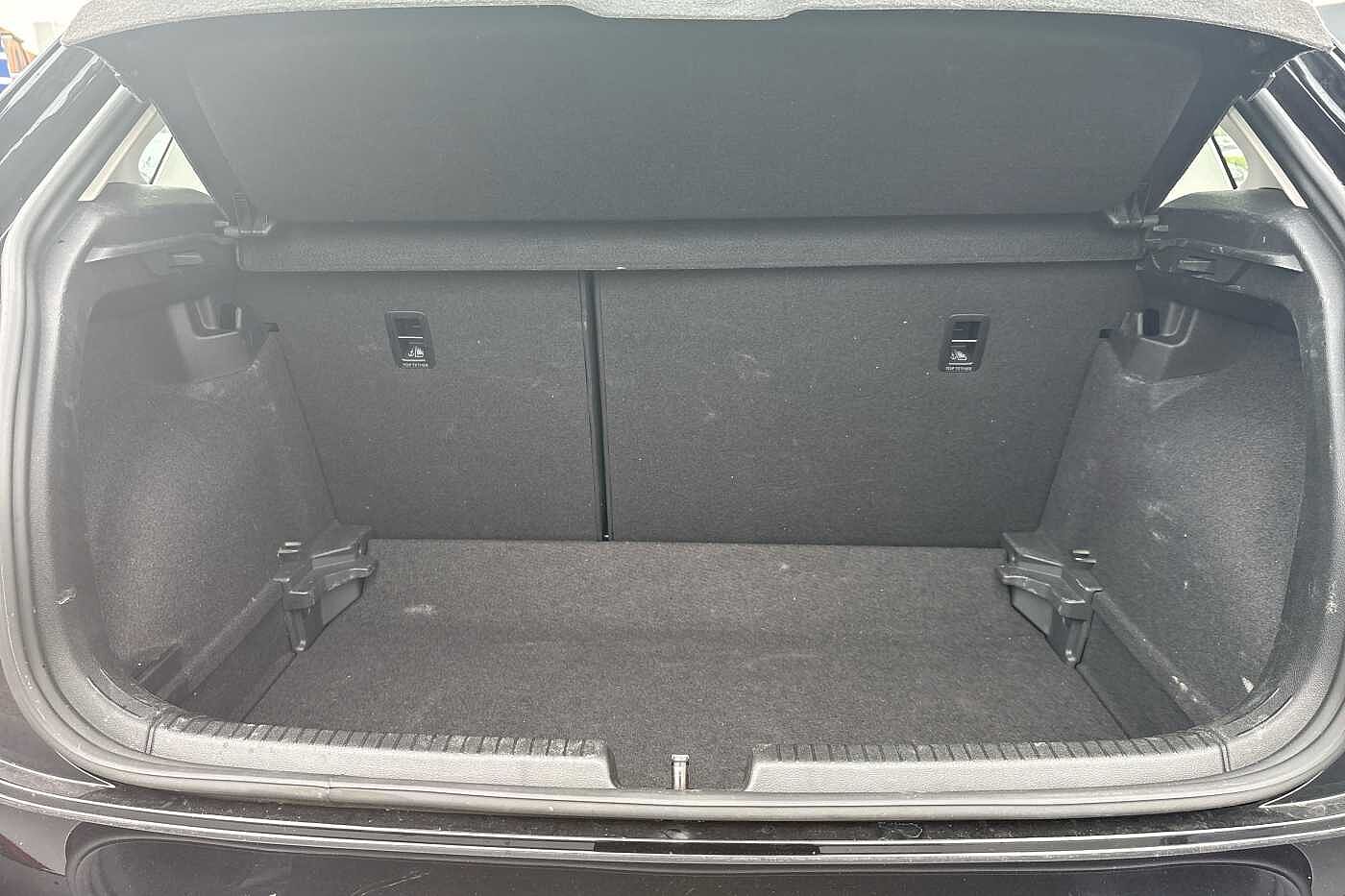 Used Volkswagen Polo 2023 for sale - 76095619: Photo 12