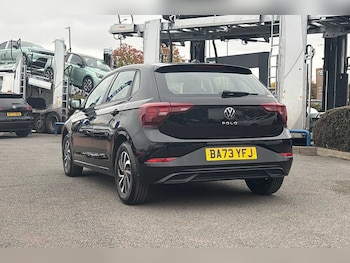 Used Volkswagen Polo 2023 for sale - 76095619: Photo