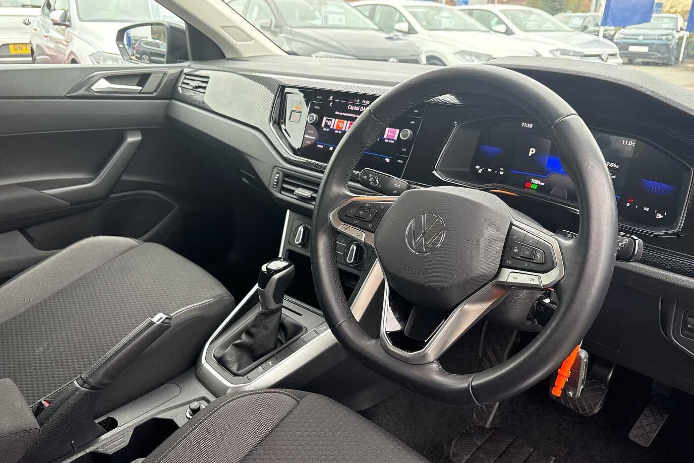Used Volkswagen Polo 2023 for sale - 76095619: Photo 6