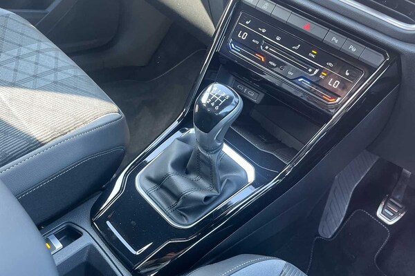 Used Volkswagen T-Roc 2025 for sale - 75142442: Photo 10