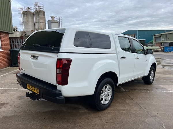 Used Isuzu D-Max 2020 for sale - 76313071: Photo 2
