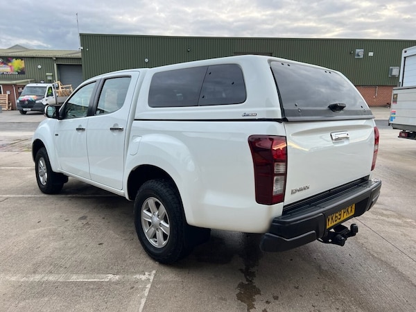Used Isuzu D-Max 2020 for sale - 76313071: Photo 4