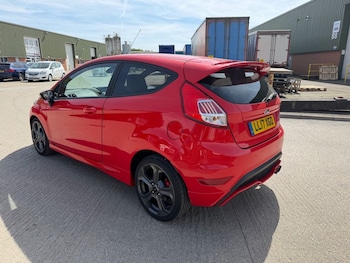 Used Ford Fiesta 2017 for sale - 78758095: Photo