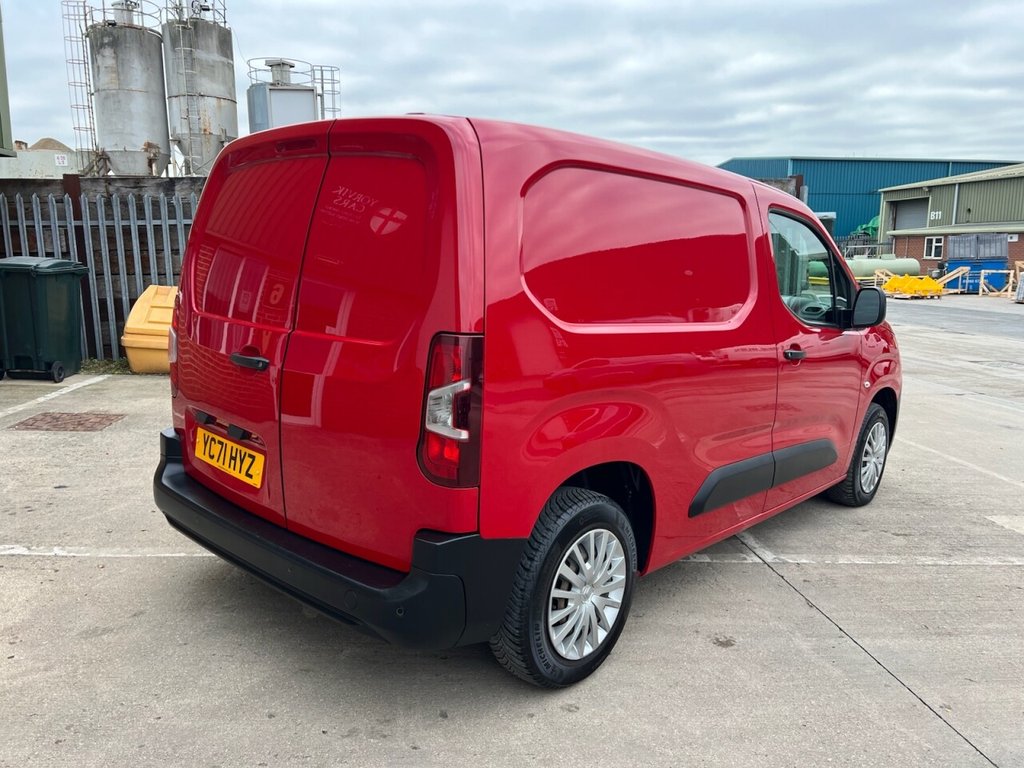 Used Citroen Berlingo 2021 for sale - 76279794: Photo 2