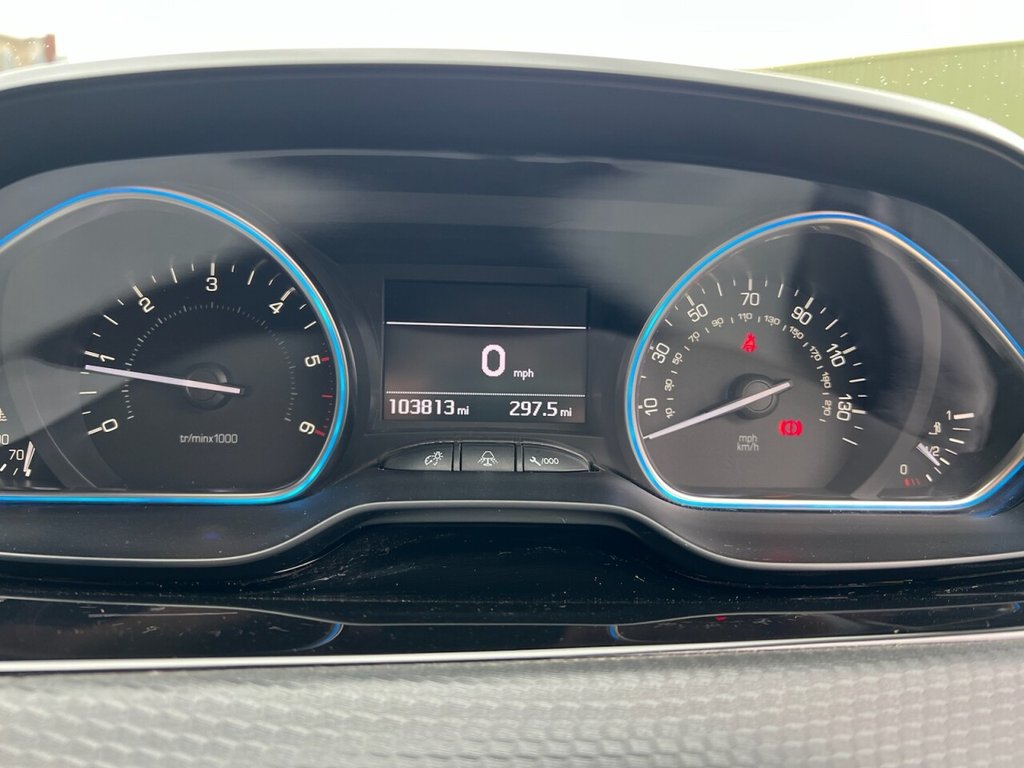 Used Peugeot 2008 2017 for sale - 74973738: Photo 20