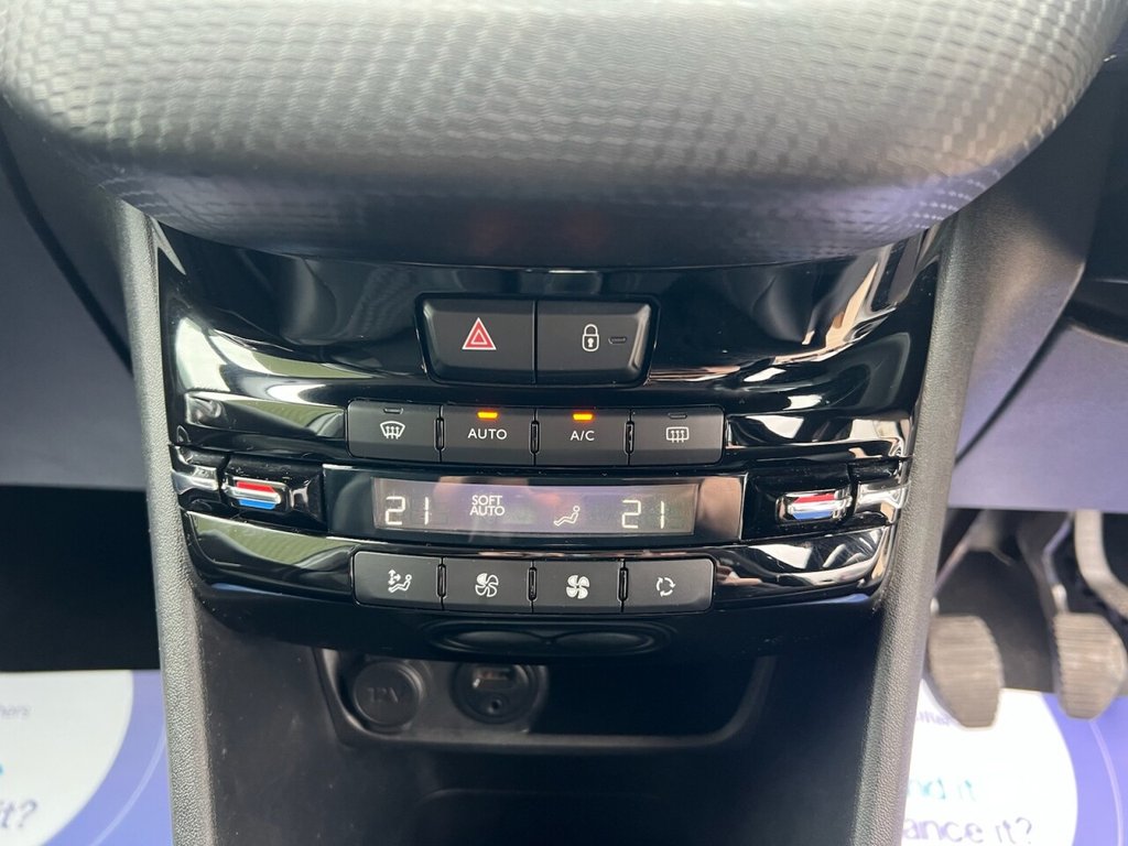 Used Peugeot 2008 2017 for sale - 74973738: Photo 22