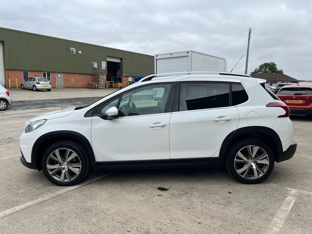 Used Peugeot 2008 2017 for sale - 74973738: Photo 9