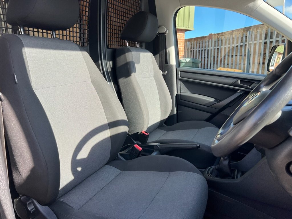 Used Volkswagen Caddy 2015 for sale - 75727746: Photo 18