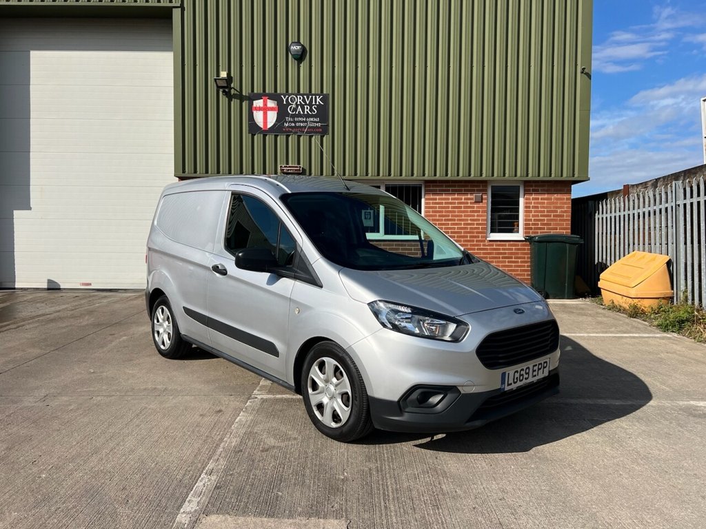 Used Ford Transit Courier 2019 for sale - 75516100: Photo 1
