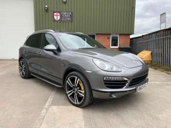 2013 (13) - 4.2 TD V8 S SUV 5dr Diesel TiptronicS 4WD Euro 5 (s/s) (382 ps)