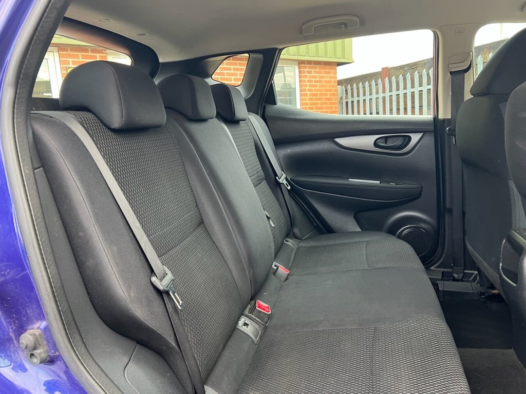 Used Nissan Qashqai 2015 for sale - 76754579: Photo 25
