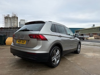 Used Volkswagen Tiguan 2019 for sale - 79563255: Photo