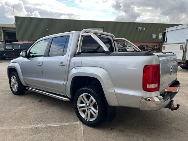 Used Volkswagen Amarok 2016 for sale - 76057058: Photo 4