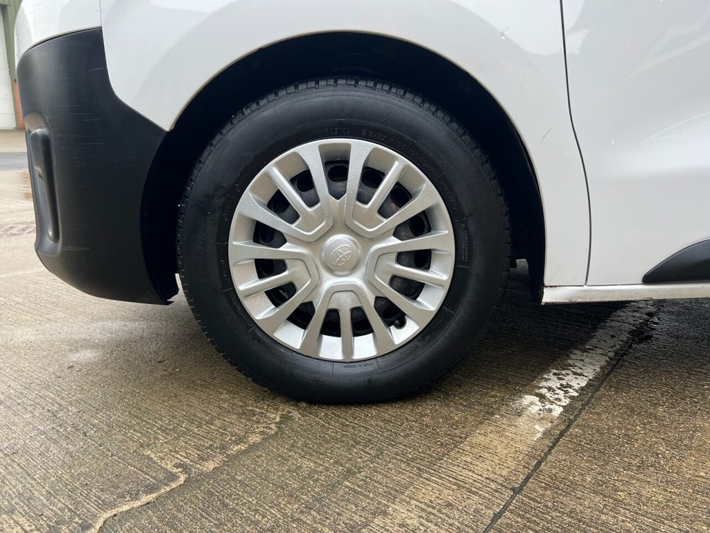 Used Toyota ProAce 2020 for sale - 76235631: Photo 12