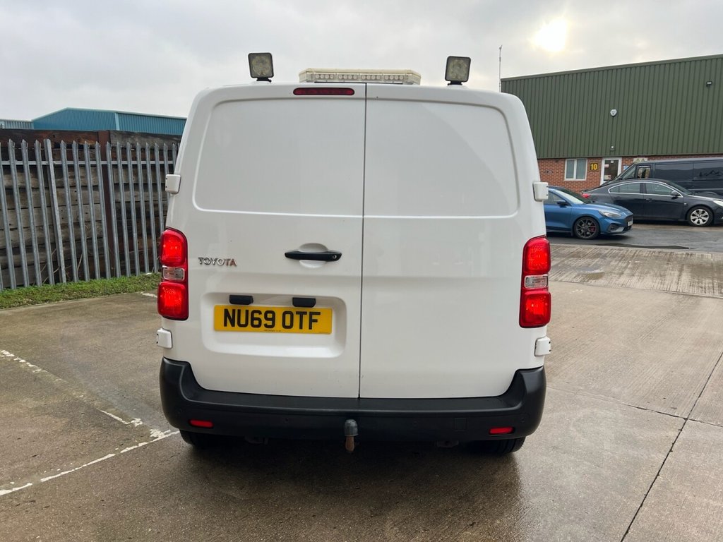 Used Toyota ProAce 2020 for sale - 76235631: Photo 8