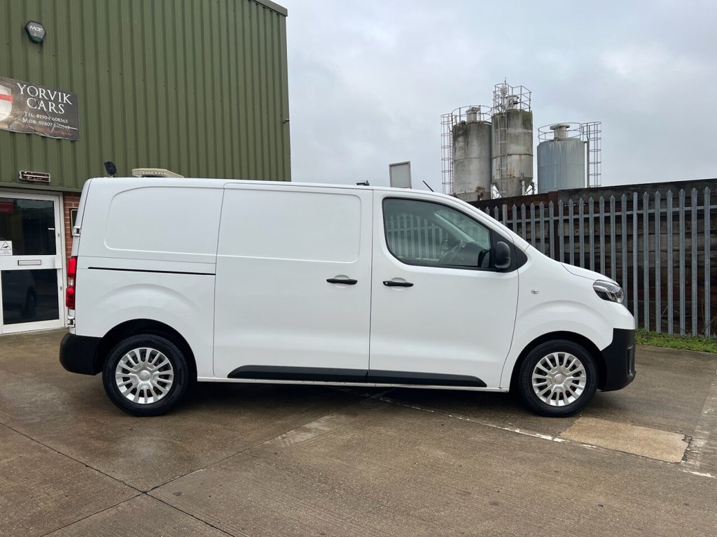 Used Toyota ProAce 2020 for sale - 76235631: Photo 9