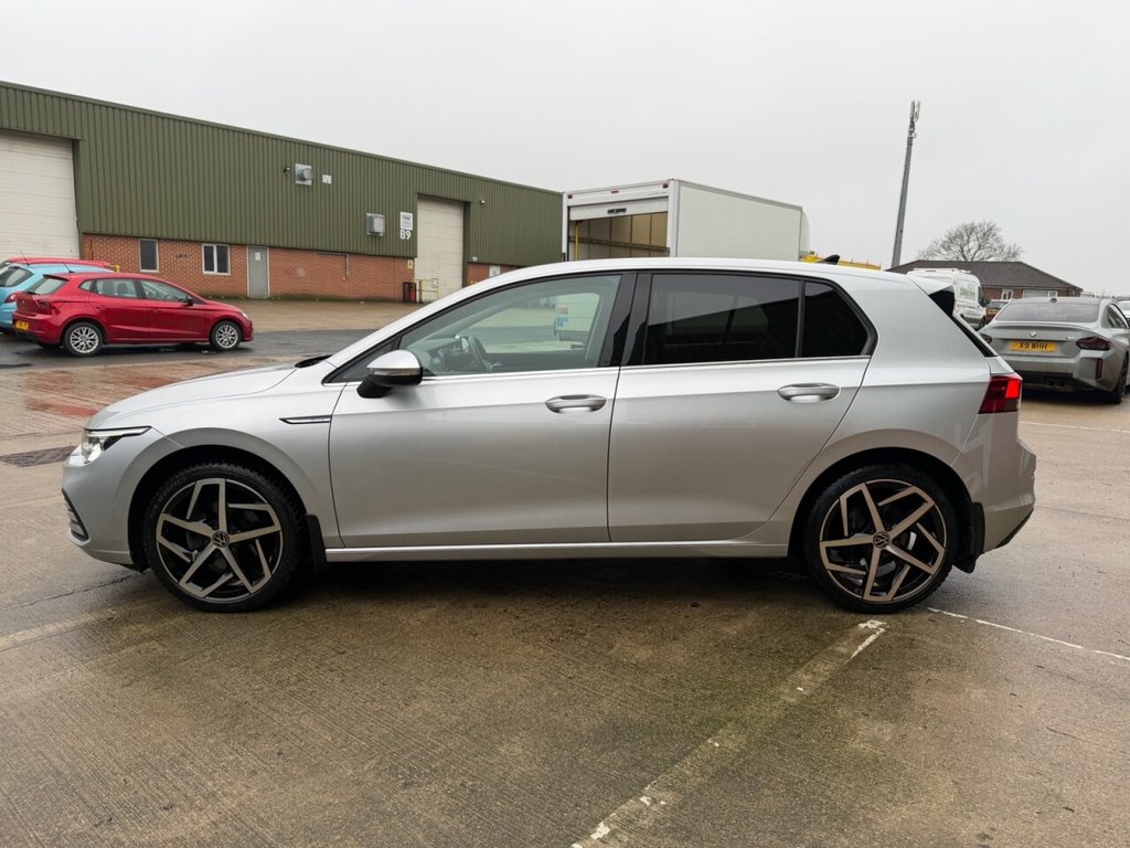 Used Volkswagen Golf 2020 for sale - 77588357: Photo 10