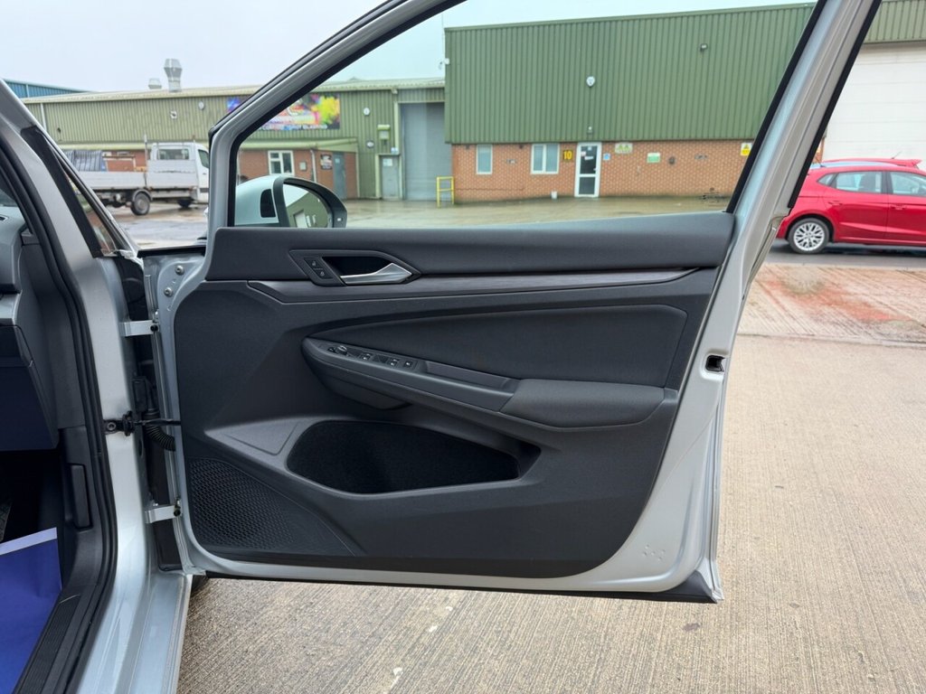 Used Volkswagen Golf 2020 for sale - 77588357: Photo 16