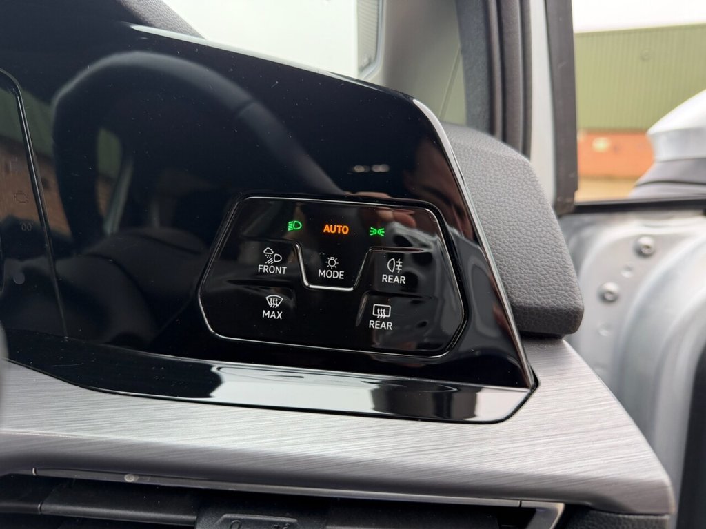 Used Volkswagen Golf 2020 for sale - 77588357: Photo 25