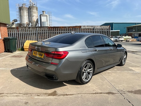 Used BMW 7 Series 2018 for sale - 75336202: Photo 2