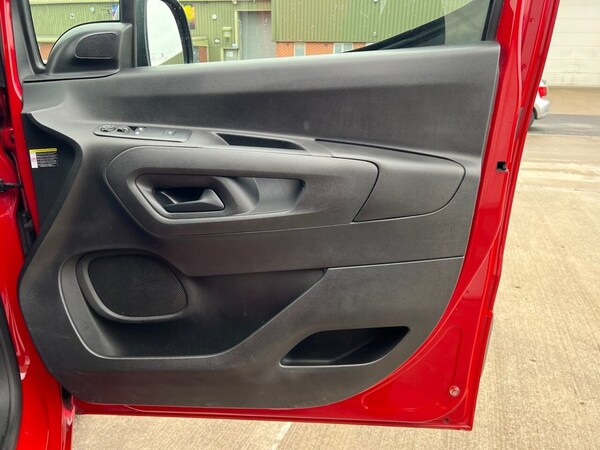 Used Citroen Berlingo 2022 for sale - 76119111: Photo 17