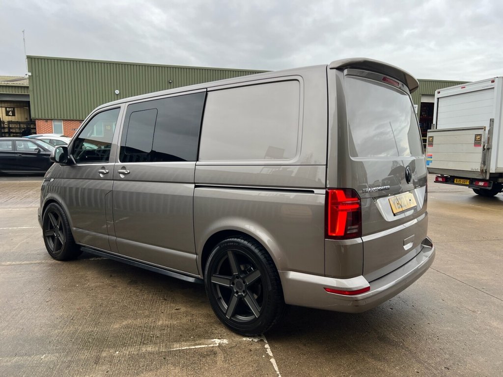 Used Volkswagen Transporter 2022 for sale - 77193445: Photo 4