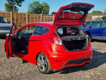 Used Ford Fiesta 2016 for sale - 78574075: Photo