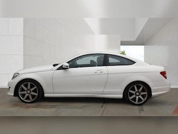 Used Mercedes-Benz C Class 2012 for sale - 79188580: Photo