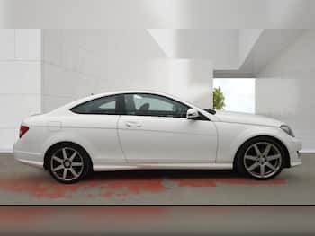Used Mercedes-Benz C Class 2012 for sale - 79684454: Photo