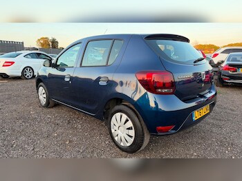 Used Dacia Sandero 2017 for sale - 78834098: Photo