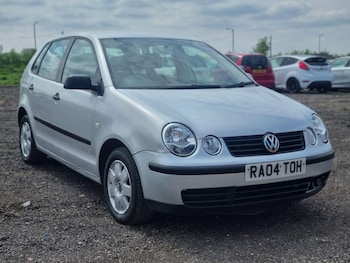 Used Volkswagen Polo 2004 for sale - 78573129: Photo