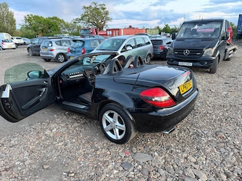 Used Mercedes-Benz SLK 2011 for sale - 78795937: Photo