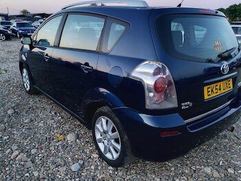 Used Toyota Corolla Verso 2004 for sale - 78573757: Photo