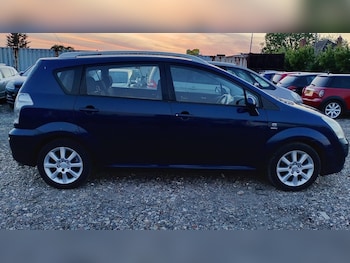 Used Toyota Corolla Verso 2004 for sale - 78573757: Photo