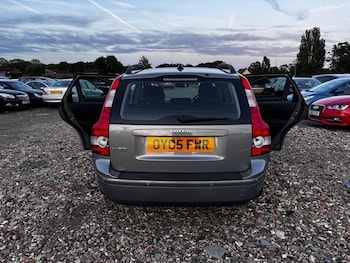 Used Volvo V50 2005 for sale - 78661740: Photo