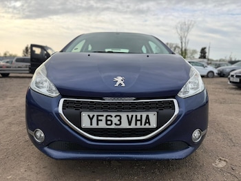 Used Peugeot 208 2013 for sale - 78573668: Photo
