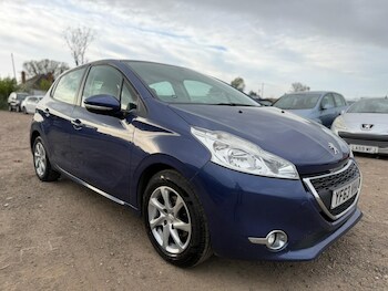 Used Peugeot 208 2013 for sale - 78573668: Photo
