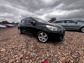 Used Renault Clio 2016 for sale - 79658410: Photo