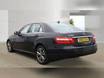 Used Mercedes-Benz E Class 2012 for sale - 79684615: Photo