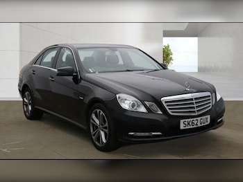 Used Mercedes-Benz E Class 2012 for sale - 79094026: Photo
