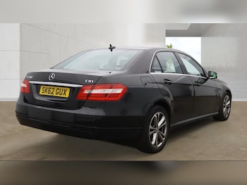 Used Mercedes-Benz E Class 2012 for sale - 79094026: Photo
