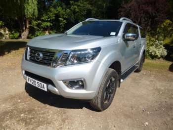 Used Nissan Navara 2020 for sale - 75074179: Photo