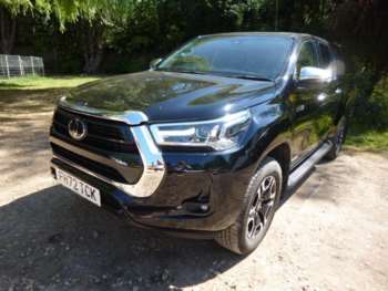 Used Toyota Hilux 2023 for sale - 74608648: Photo
