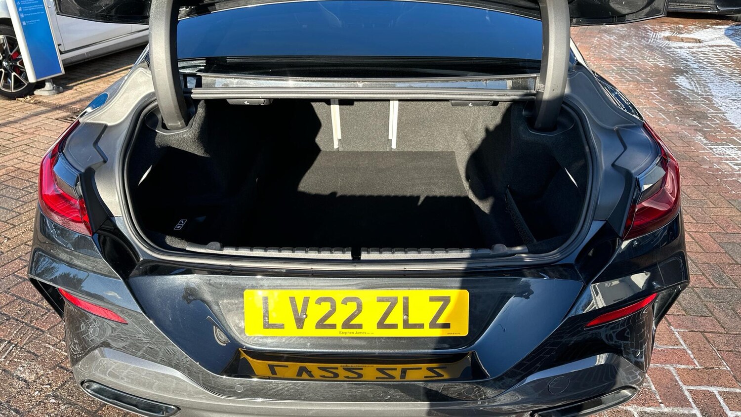 Used BMW 8 Series 2022 for sale - 77604743: Photo 13