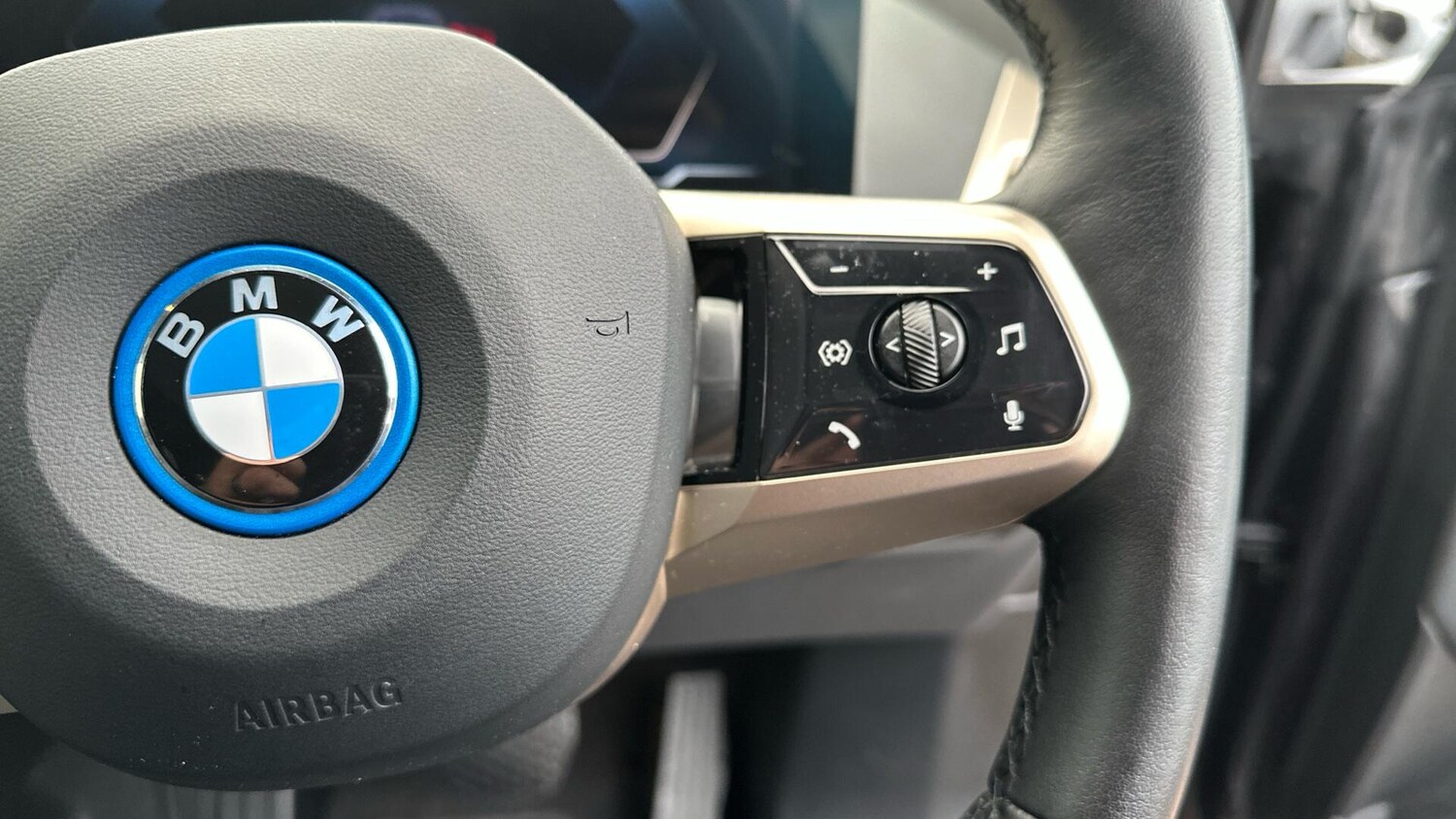 Used BMW iX 2022 for sale - 77604715: Photo 18