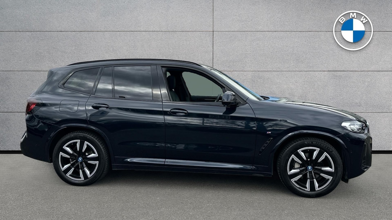 Used BMW iX3 2023 for sale - 78116371: Photo 3