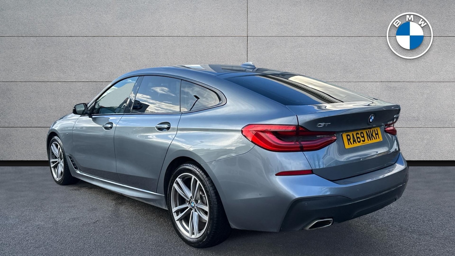 Used BMW 6 Series 2019 for sale - 78072662: Photo 2