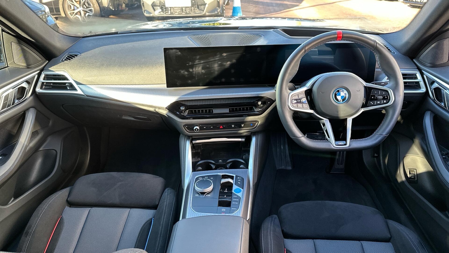 Used BMW i4 2025 for sale - 77604774: Photo 4