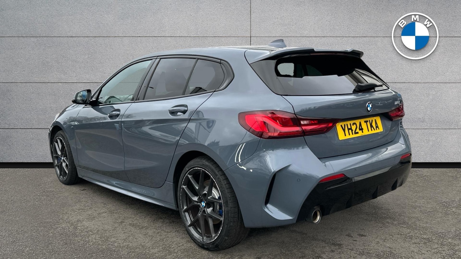 Used BMW 1 Series 2024 for sale - 77604780: Photo 2