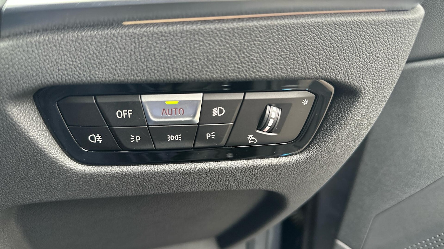 Used BMW 3 Series 2023 for sale - 78100294: Photo 40